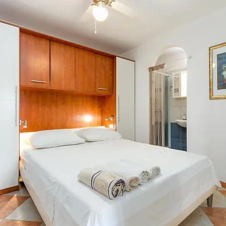 Appartement Mavarstica 12696a