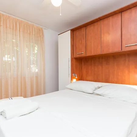 Appartement Mavarstica 12696a